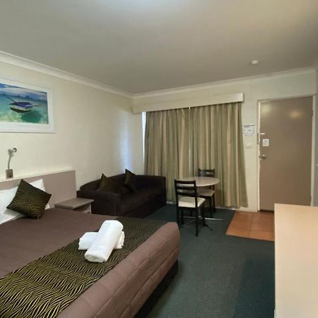 Sapphire City Motor Inn Inverell Kültér fotó