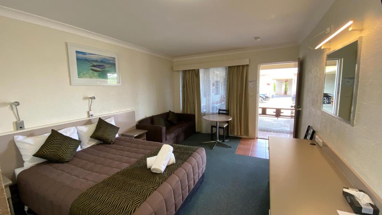 Sapphire City Motor Inn Inverell Kültér fotó