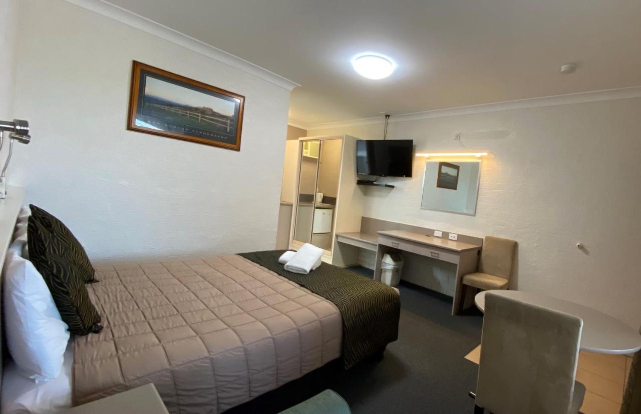 Sapphire City Motor Inn Inverell Kültér fotó