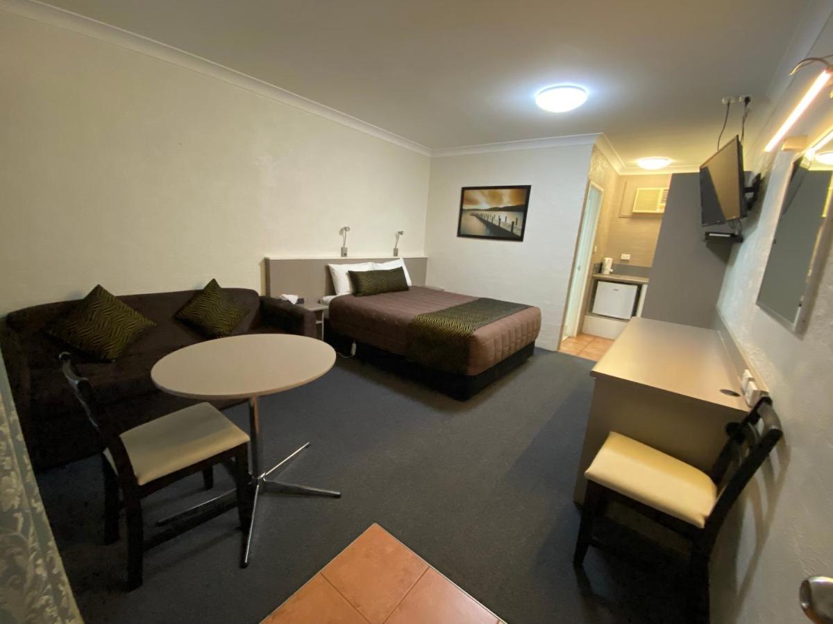 Sapphire City Motor Inn Inverell Kültér fotó