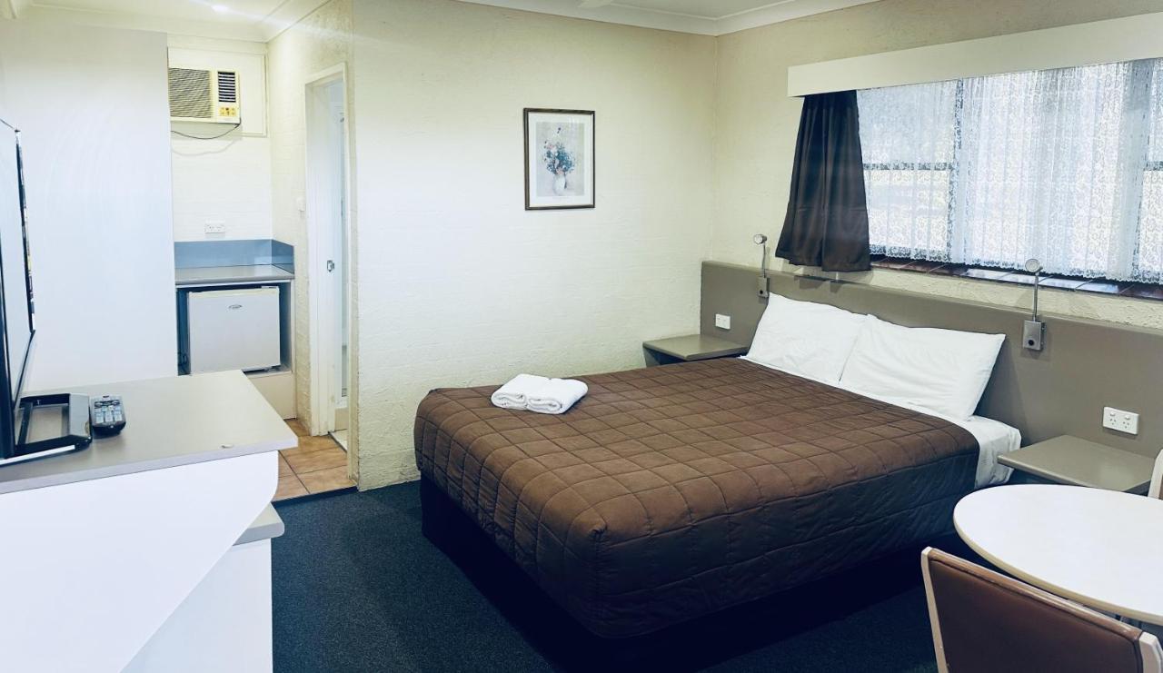 Sapphire City Motor Inn Inverell Kültér fotó