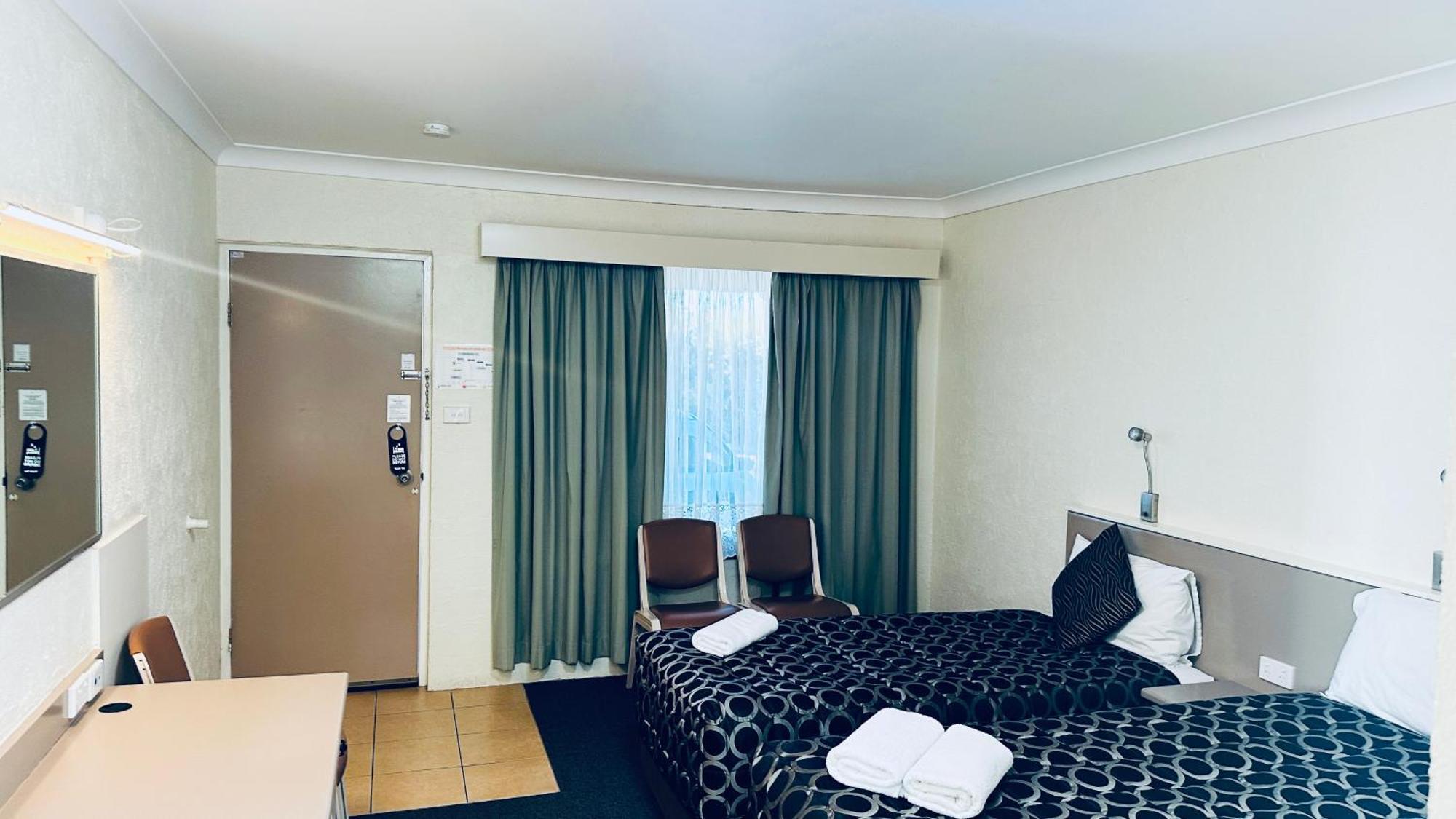 Sapphire City Motor Inn Inverell Kültér fotó