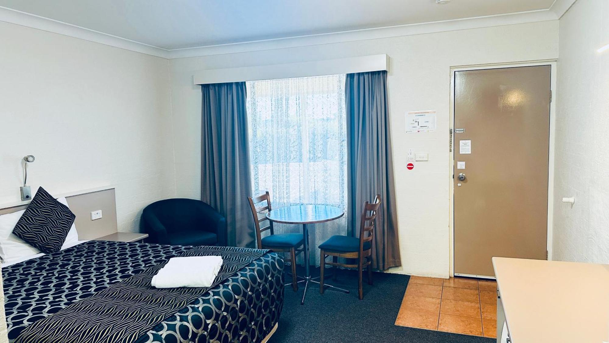 Sapphire City Motor Inn Inverell Kültér fotó