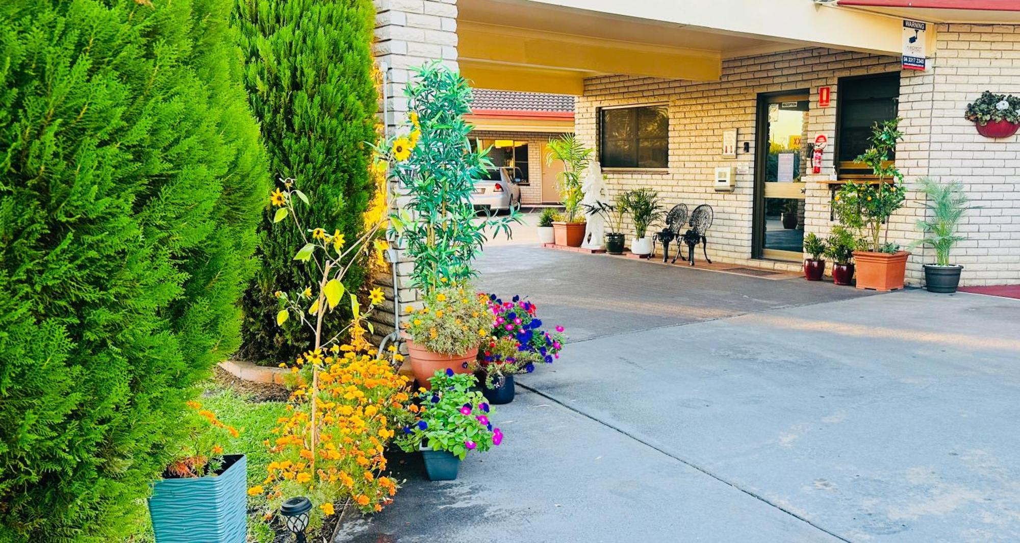 Sapphire City Motor Inn Inverell Kültér fotó