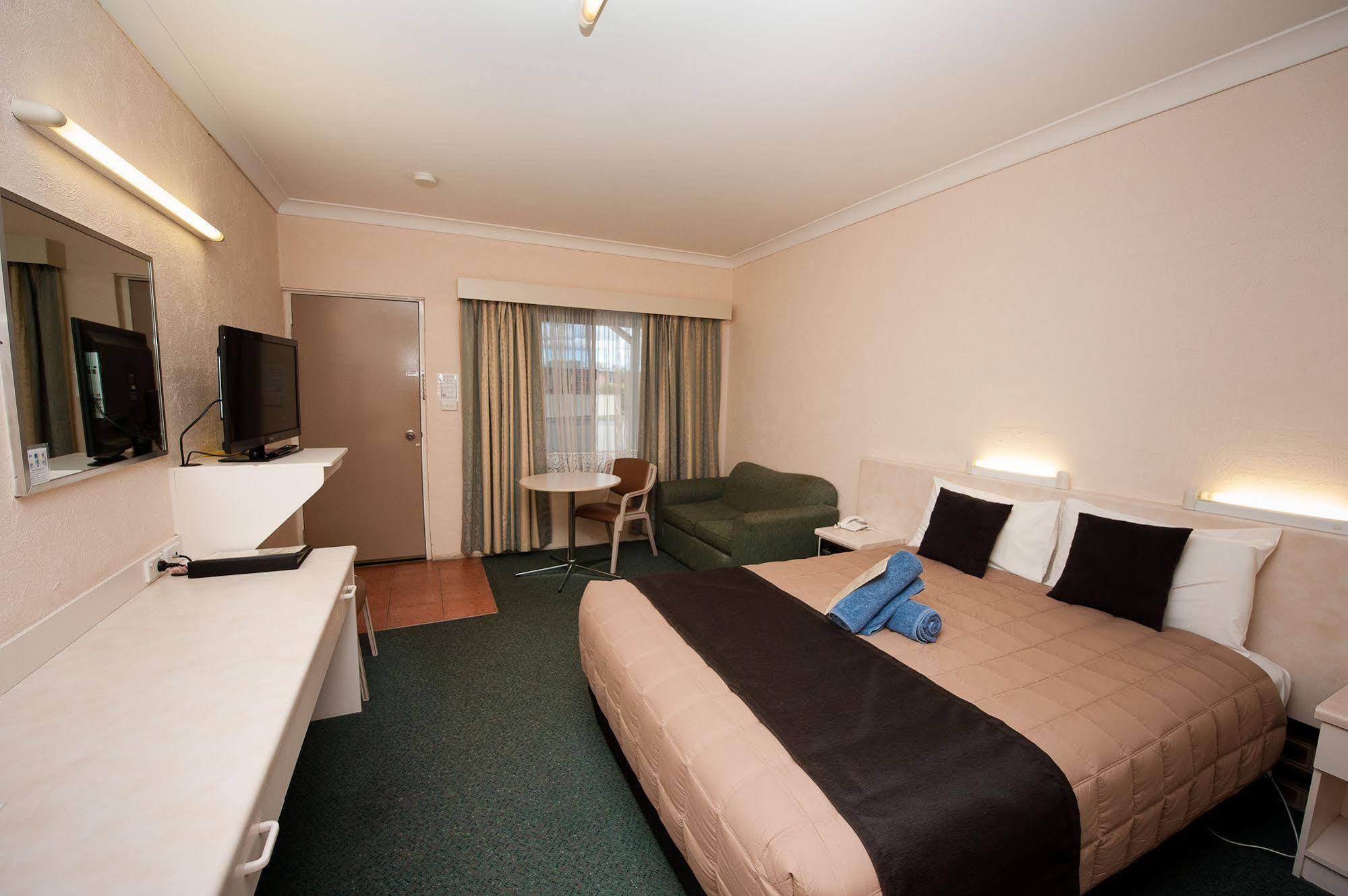 Sapphire City Motor Inn Inverell Kültér fotó